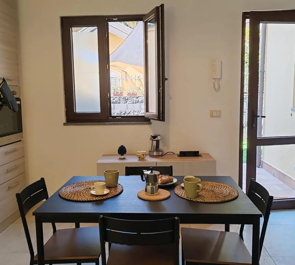 Holiday home Etna Garden House: Oasis In The Heart Of Catania Villa