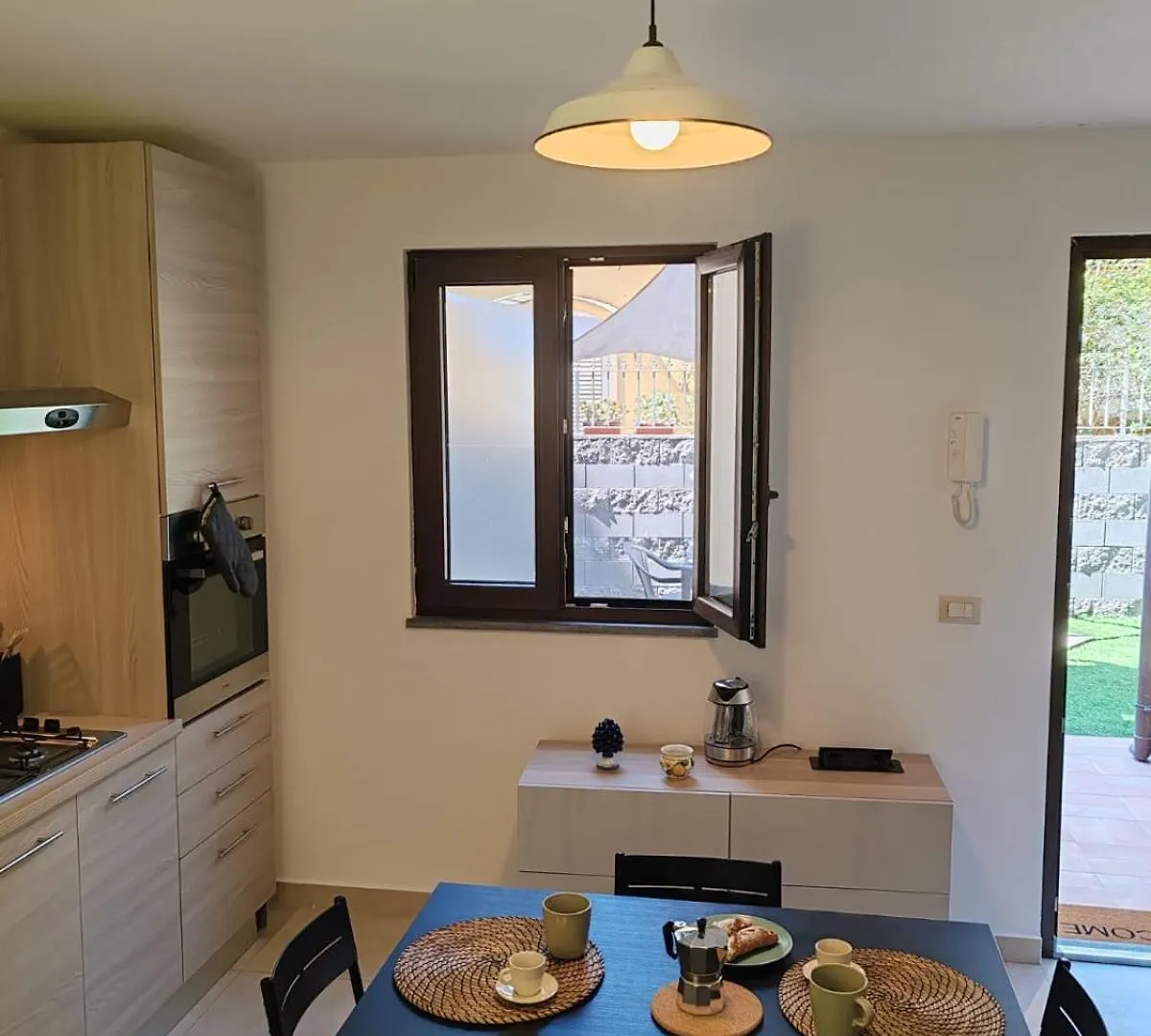 Etna Garden House: Oasis In The Heart Of Catania Villa